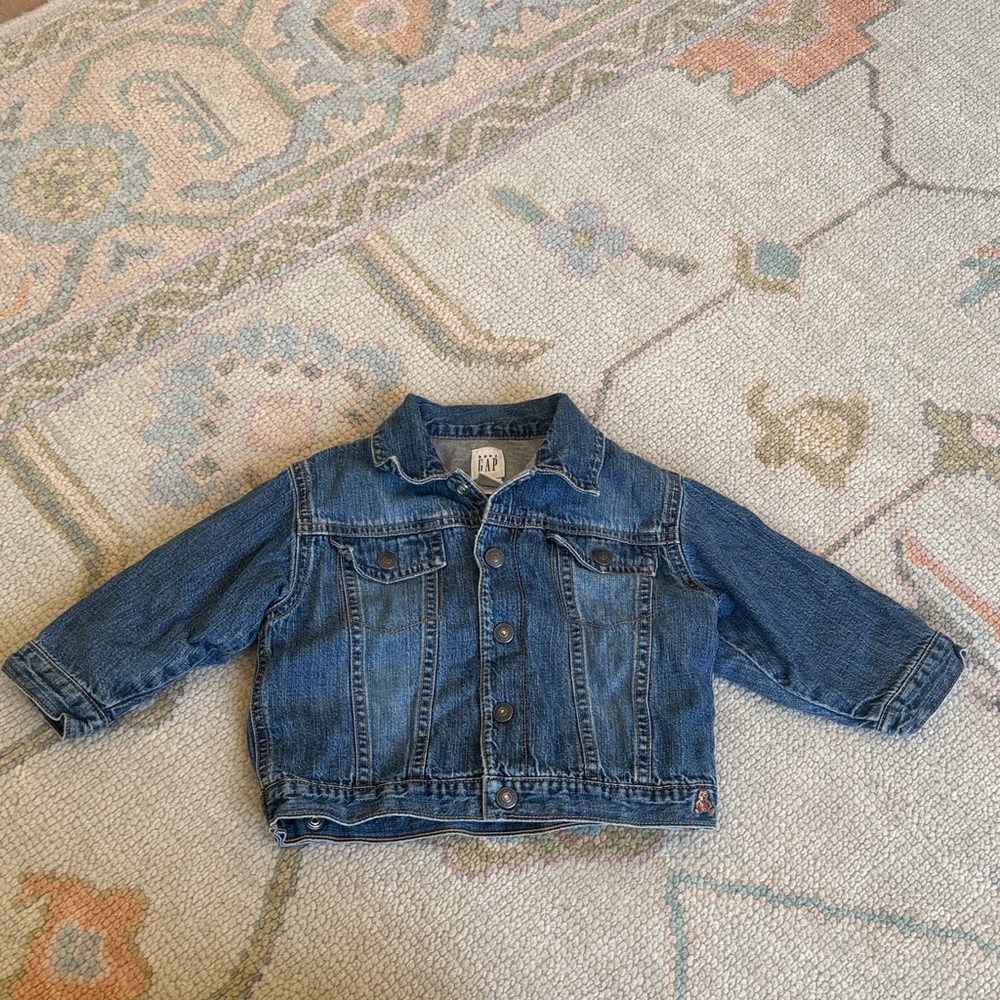 GAP Baby Blue Denim Jacket 12-18 months